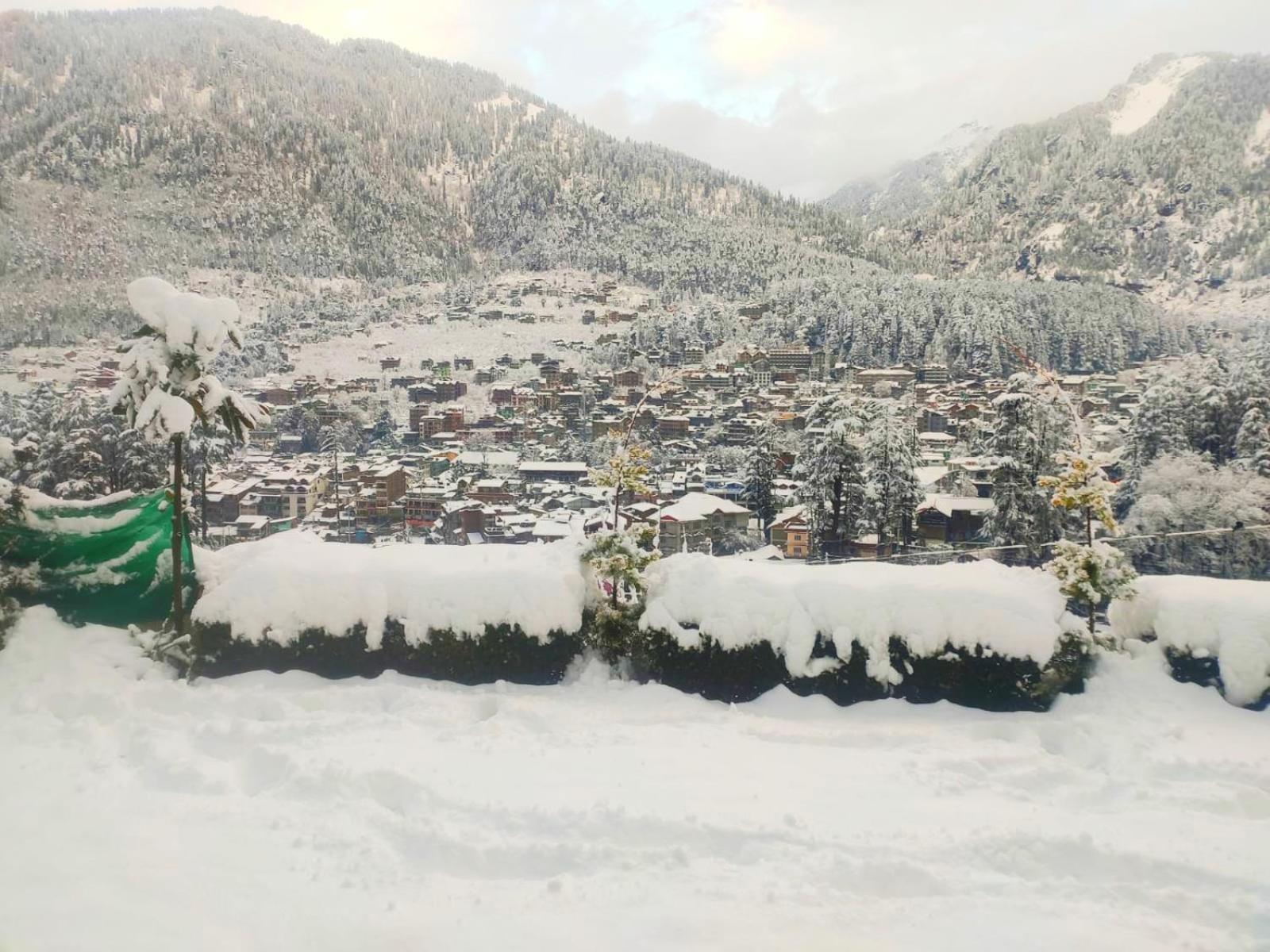 Cupidtrails Himalayan Castle Villa Manāli Exterior foto